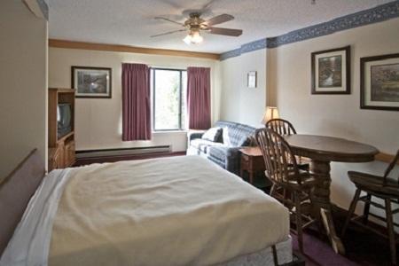 Silver Creek Lodge Snowshoe Chambre photo